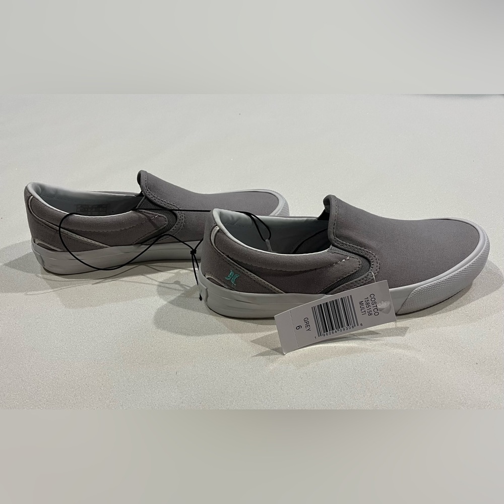 Hurley slip on shoes